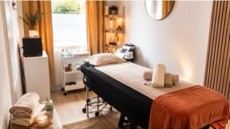 Valeria Massothérapeute - 6 Rue du Dr Finlay, Paris, France - Wellengo
