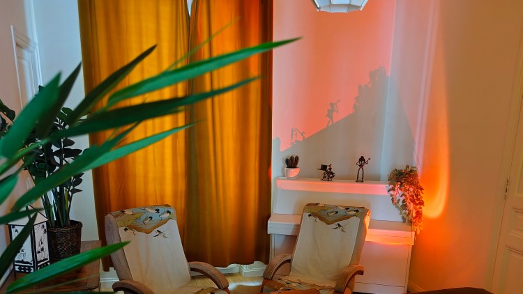 Harmonie Massage | Massage relaxant & massage musculaire | Vincent Leflaive - 2 Cité Monthiers, Paris, France - Wellengo