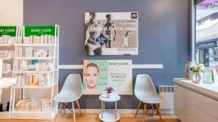 LUKA BEAUTÉ - centre commercial des 7 mares, Élancourt, France - Wellengo