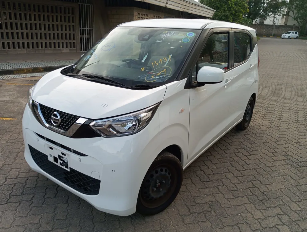 2019 Nissan Dayz - Zata Motors