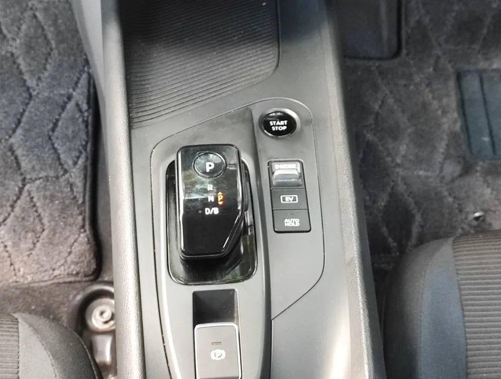 2021 NISSAN NOTE E13 1200CC HYBRID - Zata Motors