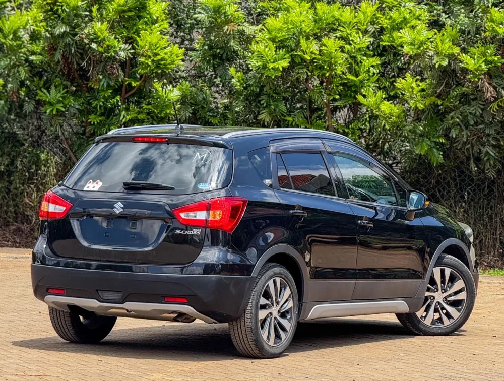 SUZUKI SX-4 S-CROSS - Zata Motors