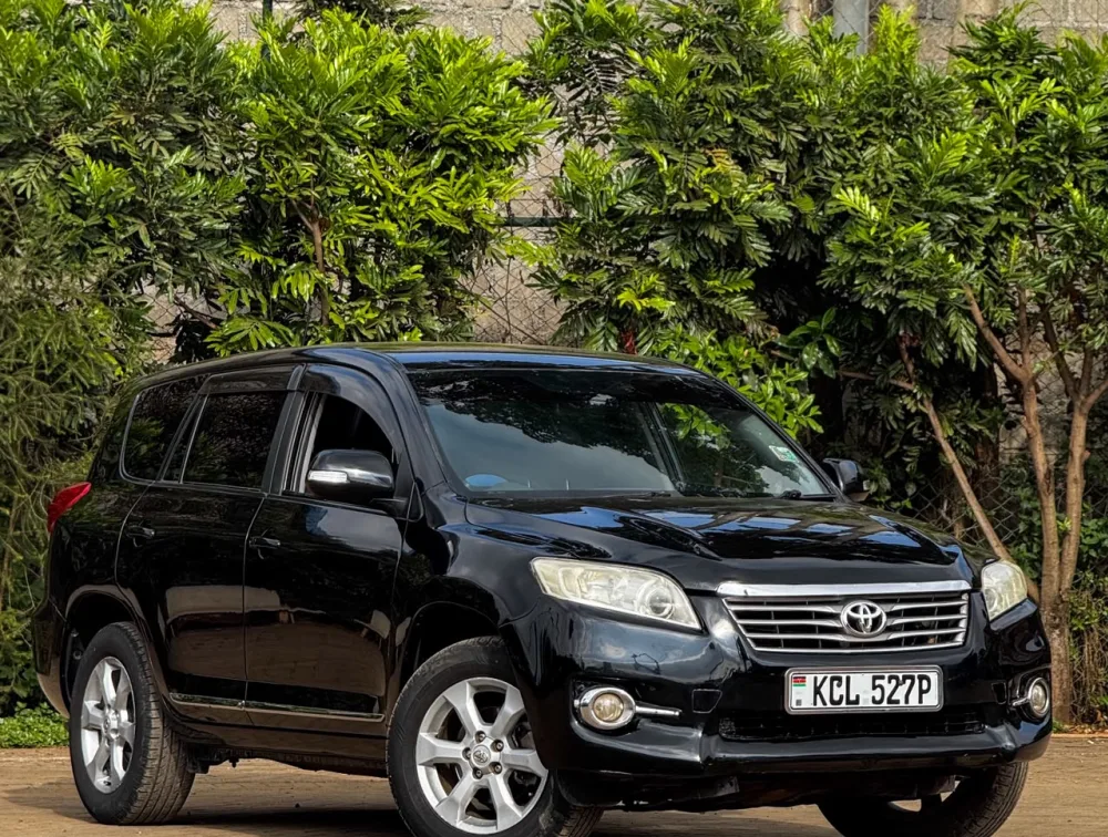 2011 TOYOTA VANGUARD 7 SEATER 4WD - Zata Motors