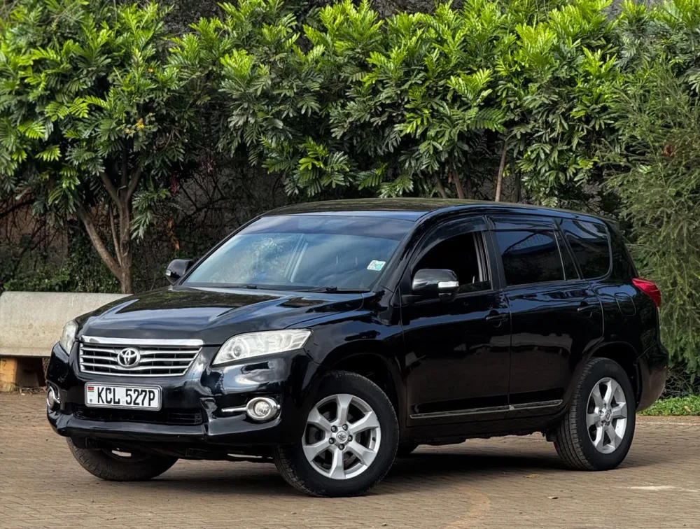 2011 TOYOTA VANGUARD 7 SEATER 4WD - Zata Motors