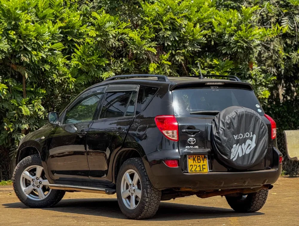 2007 TOYOTA RAV-4 - Zata Motors