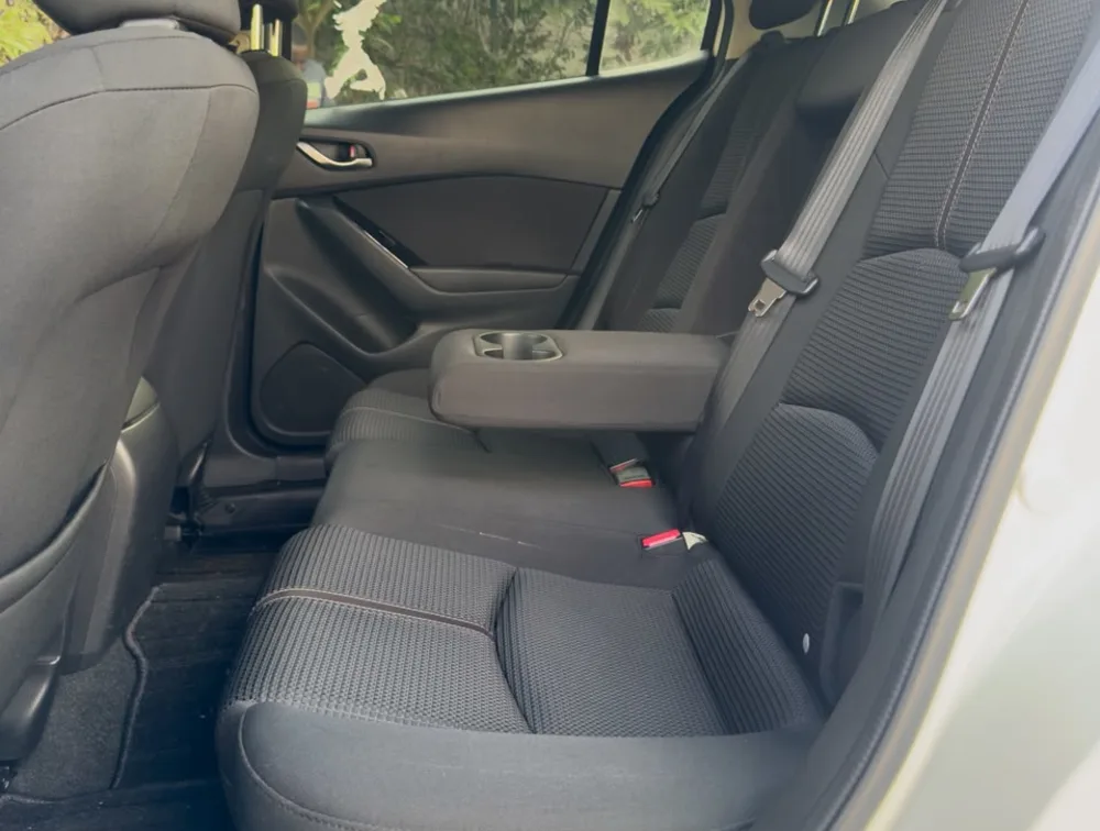 2019 MAZDA AXELA PETROL 15S - Zata Motors