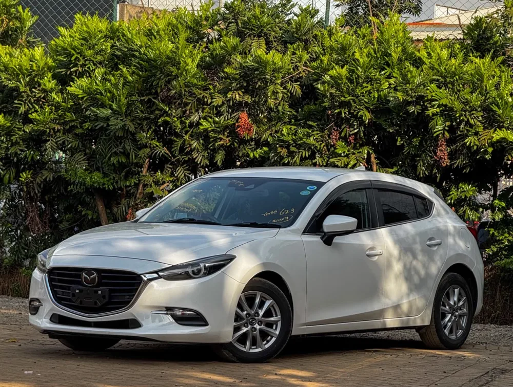 2019 MAZDA AXELA PETROL 15S - Zata Motors