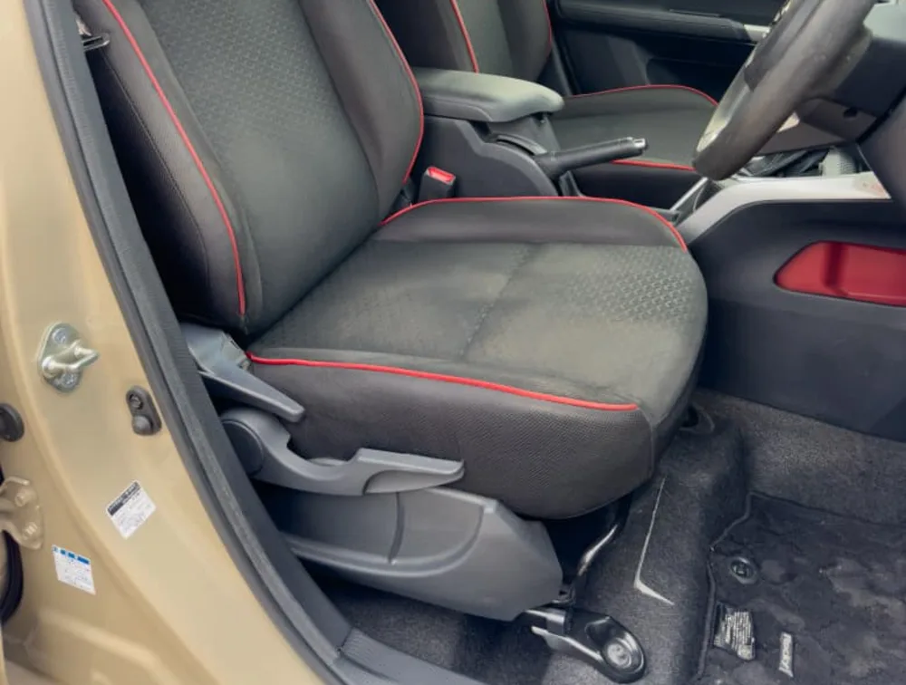 2020 DAIHATSU ROCKY 4WD  - Zata Motors