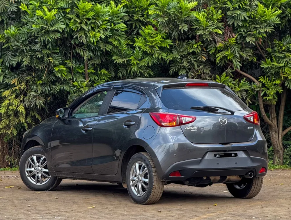  2019 MAZDA DEMIO PETROL AWD - Zata Motors