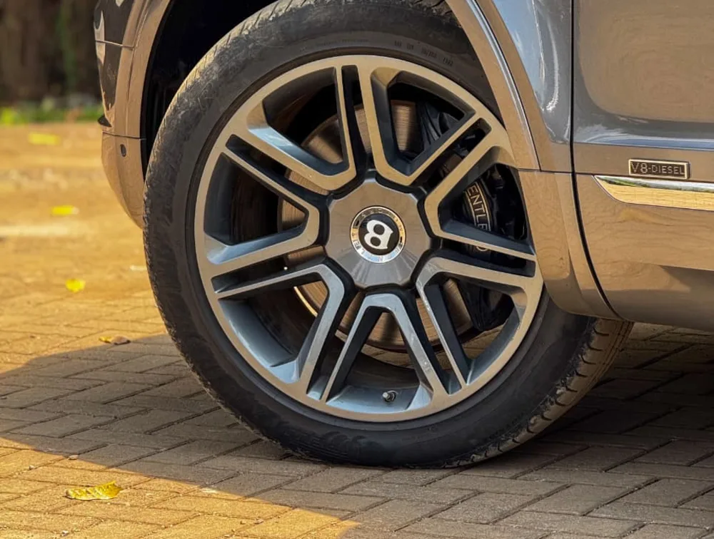 2018 BENTLEY BENTAYGA 4.0 V8 - Zata Motors