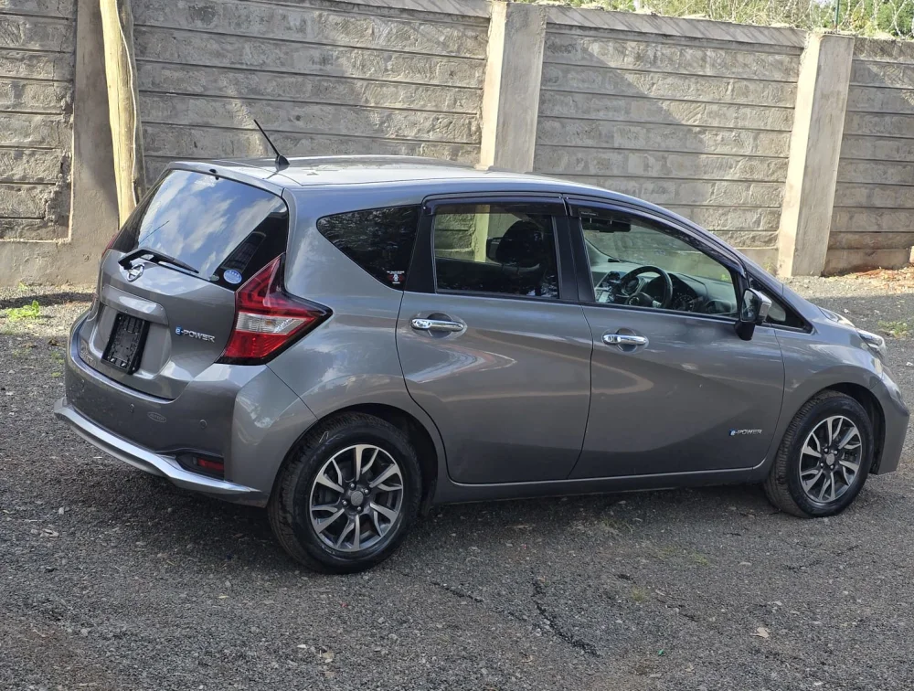 2017 NISSAN NOTE E-POWER MODE PREMIER - Zata Motors