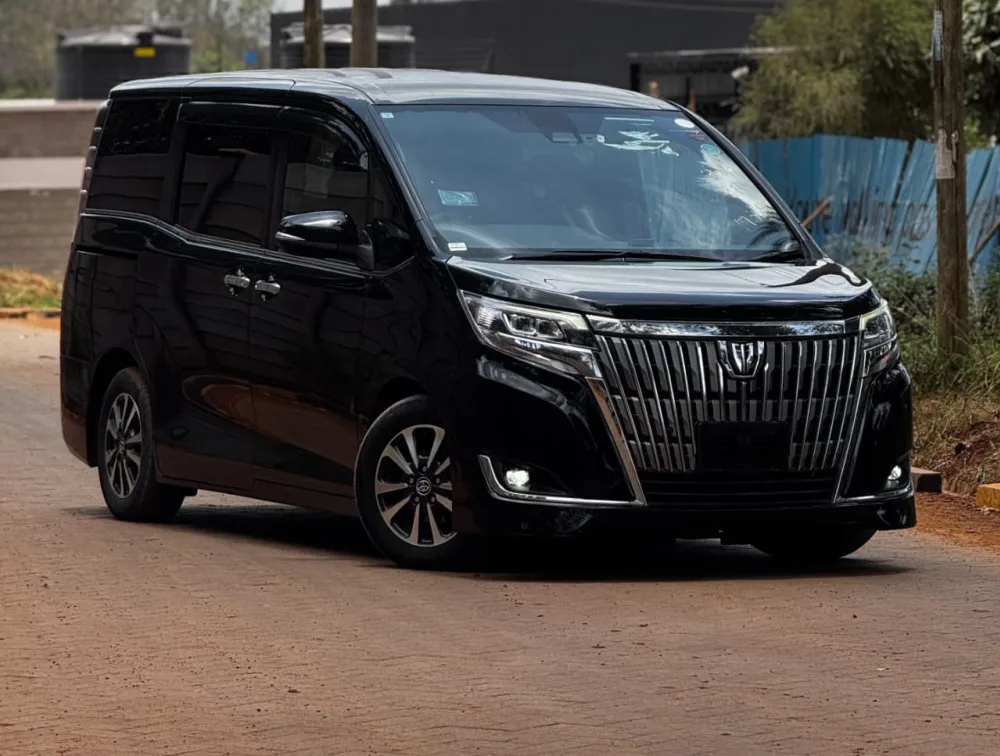  2019 TOYOTA ESQUIRE 8 SEATER  LEATHER - Zata Motors