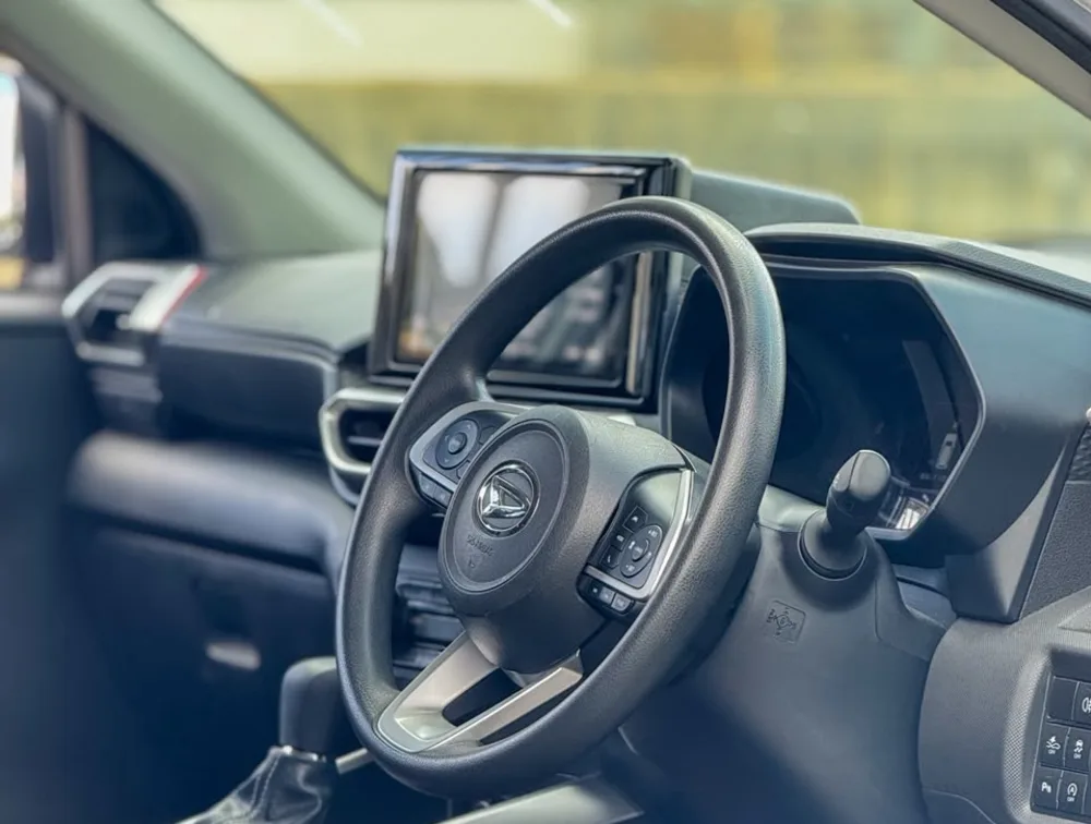  2019 DIAHATSU ROCKY - TOYOTA RAIZE - Zata Motors