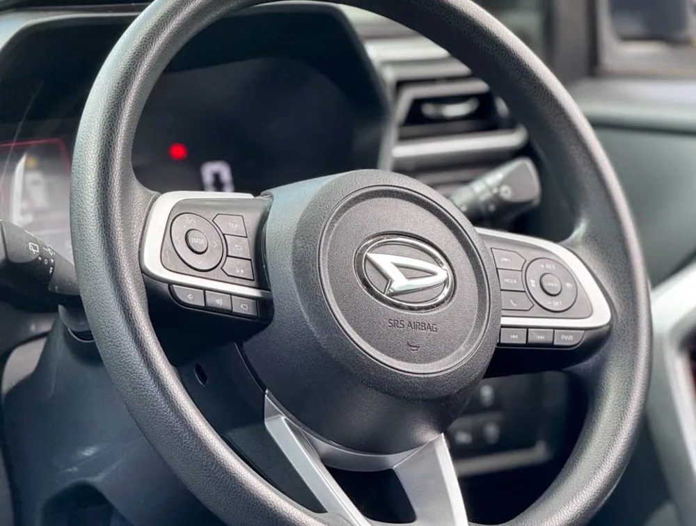  2019 DIAHATSU ROCKY - TOYOTA RAIZE - Zata Motors