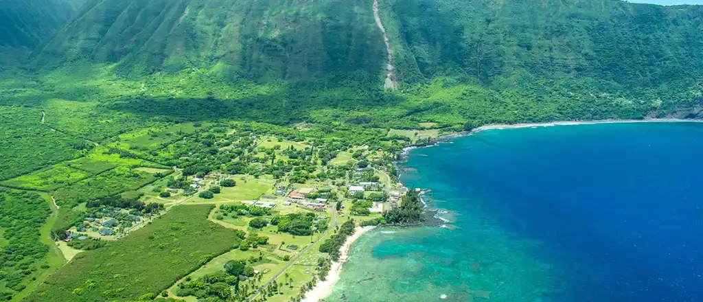 The seclusion seekers beach in Molokai Island of Hawaii