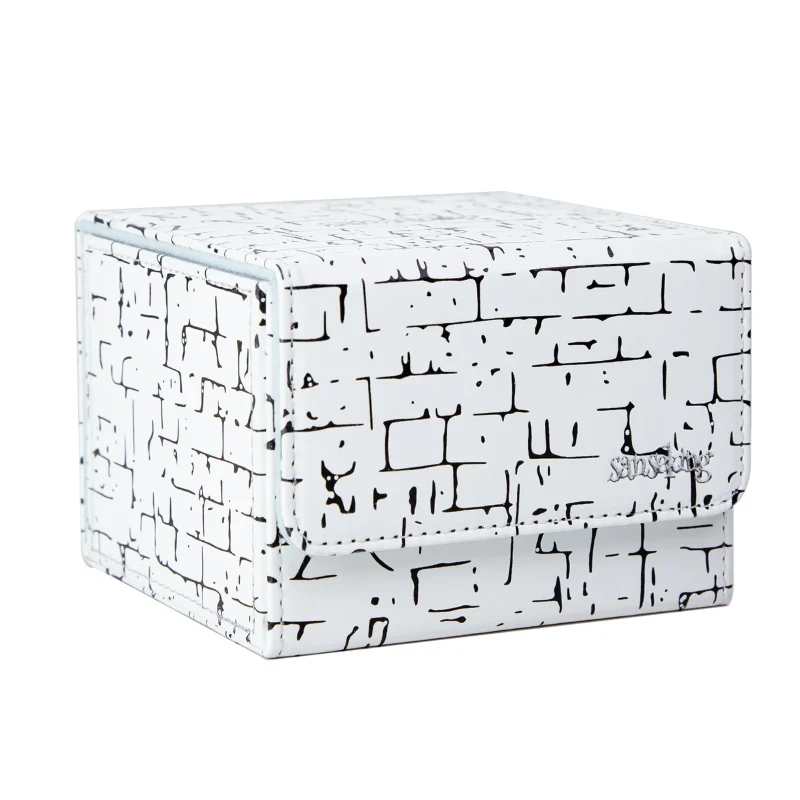 Pyramic Deck Box