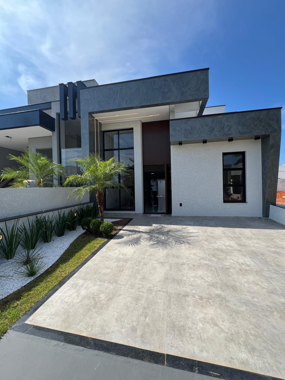 CASA NOVA - COND. VILLAGIO IPANEMA