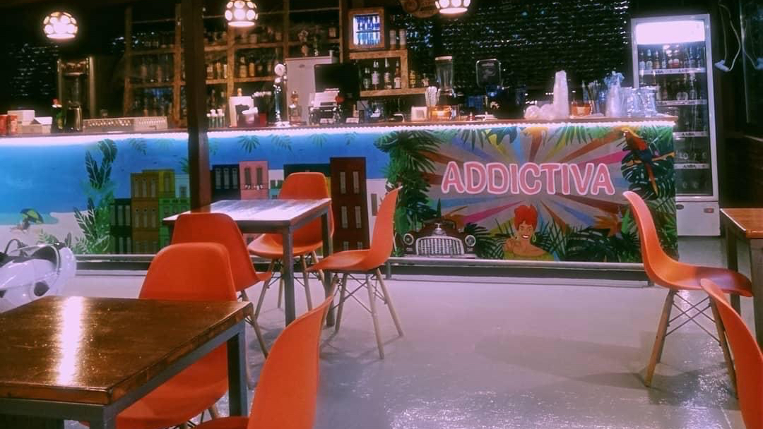 Addictiva Athens Bar