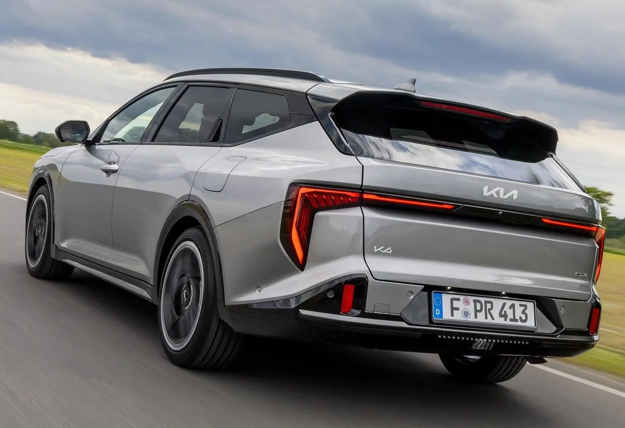 Kia K4 Sportswagon: más espacio. imagen 3