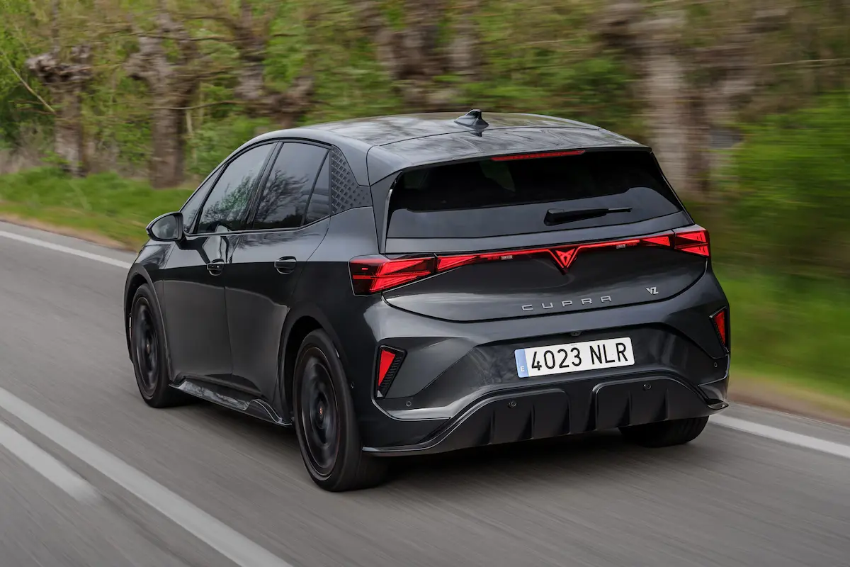 CUPRA Born 2026: el eléctrico renovado con hasta 600 km y 326 CV imagen 2