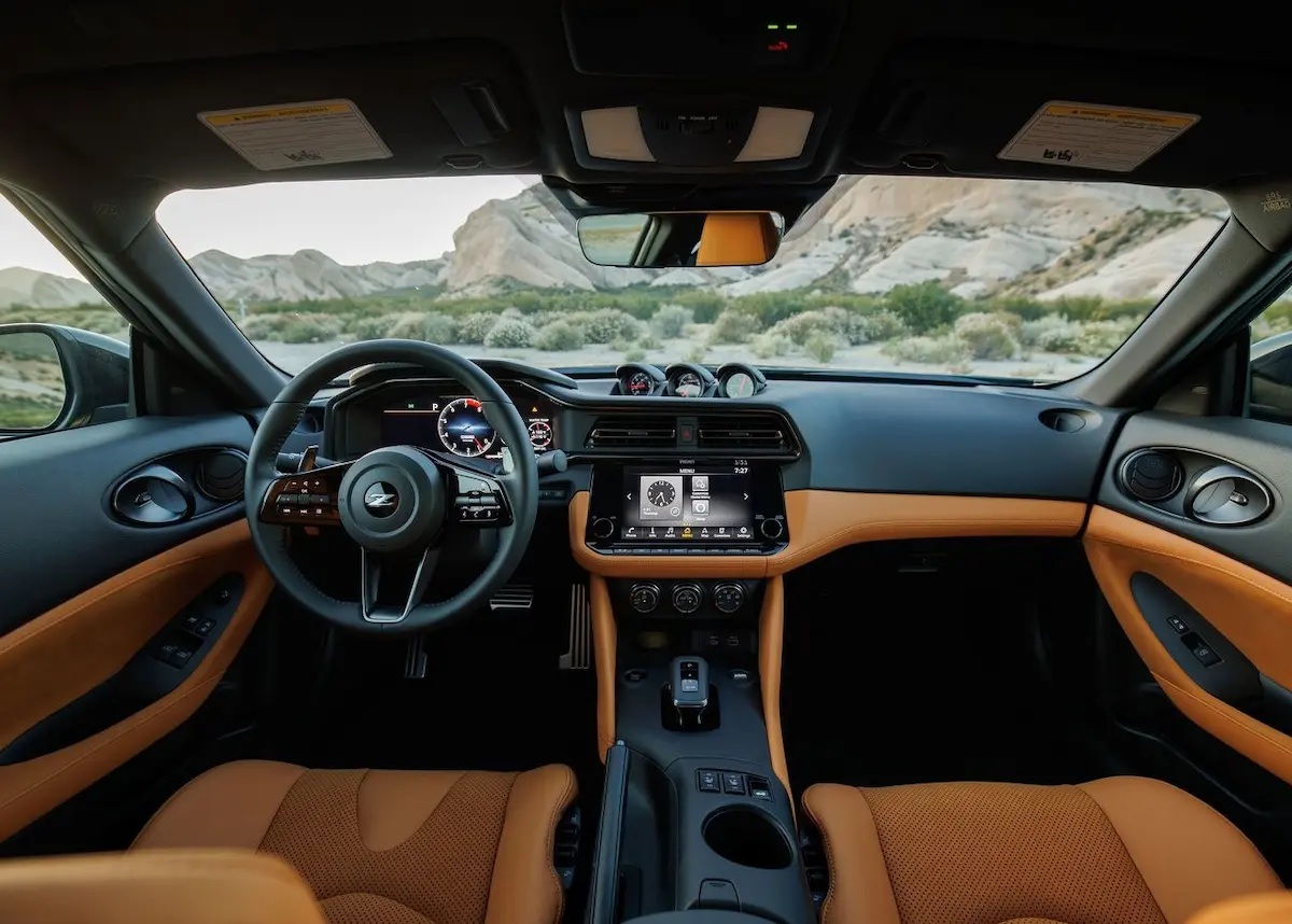 Nissan Z Performance 2027: nuevo frente, verde Shinkai y más chasis imagen 4