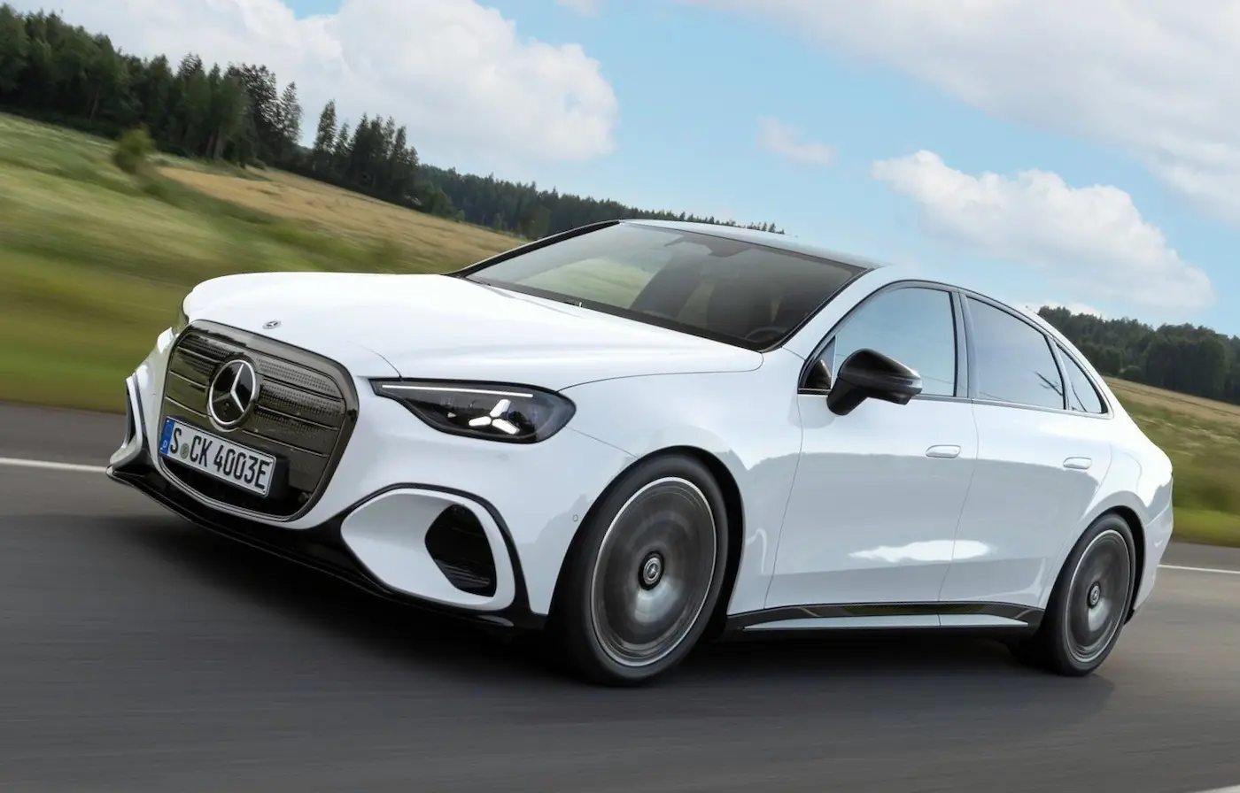 Mercedes-Benz Clase C eléctrico 2026: el sedán que redefine el segmento premium