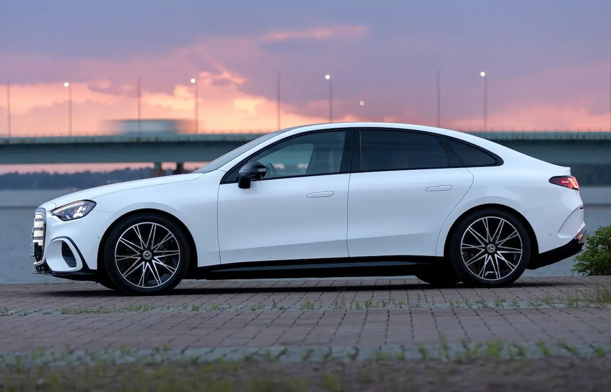 Mercedes-Benz Clase C eléctrico 2026: el sedán que redefine el segmento premium imagen 2