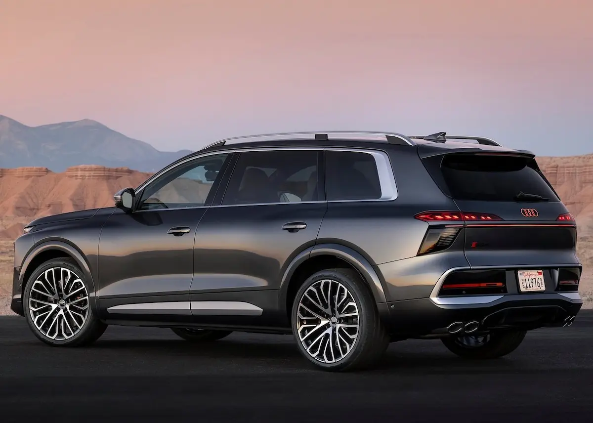Audi SQ9 2027: el SUV de tres filas más rápido de su clase imagen 2