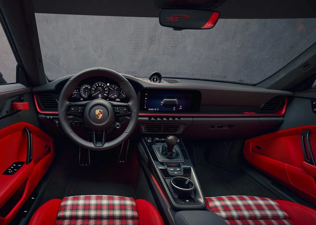 Porsche 911 GT3 S/C: el descapotable con caja manual y 510 CV atmosféricos imagen 4