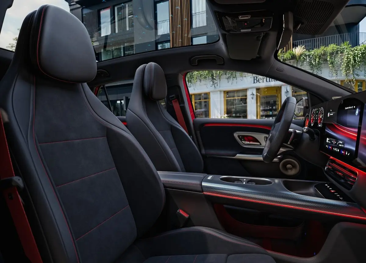 Mercedes-Benz GLA 2026: la nueva generación eléctrica con pantalla MBUX Superscreen imagen 4