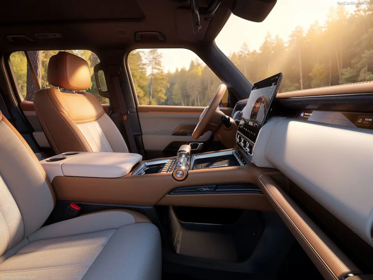 Geely Galaxy Zhanjian 700: el SUV todoterreno híbrido con IA y más de 1.100 hp imagen 4