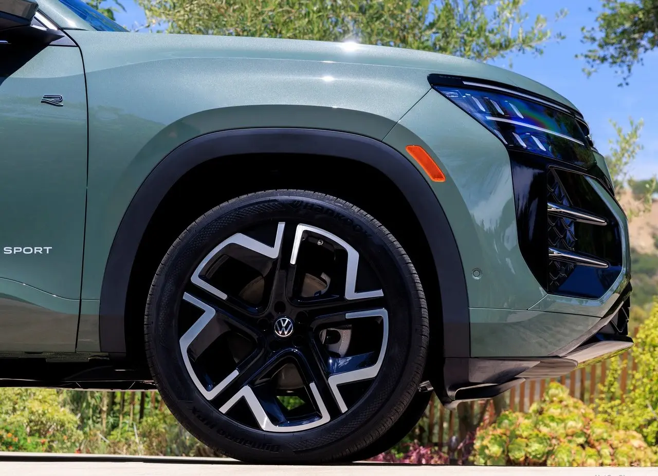 Volkswagen Atlas Cross Sport 2027: más potente, más premium y de dos filas imagen 5