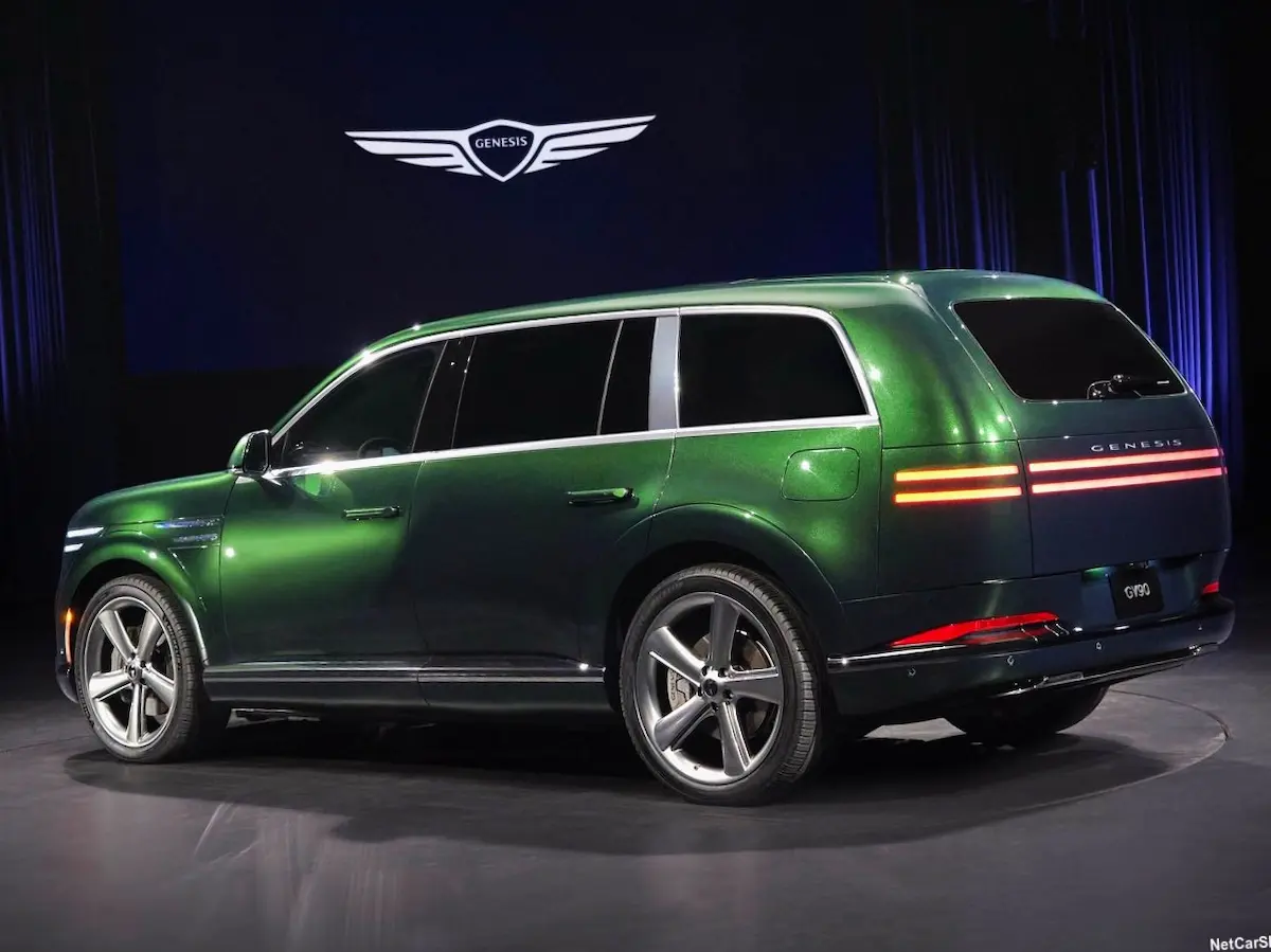 Genesis GV90 2027: el SUV de lujo que abre las puertas enfrentadas y queda como una sala imagen 3