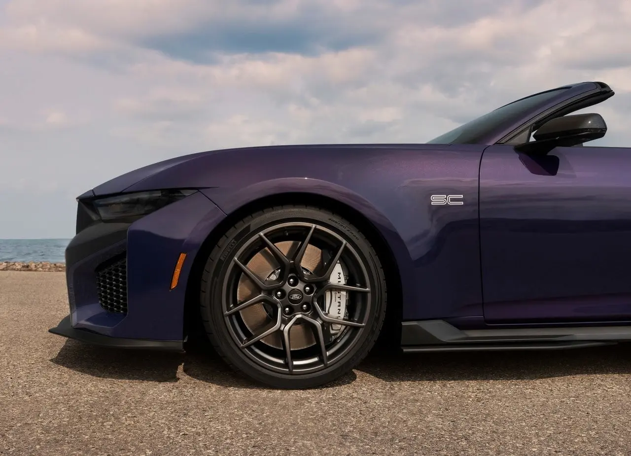 Ford Mustang Dark Horse SC 2027: el Mustang descubierto más potente que ha hecho Ford imagen 5