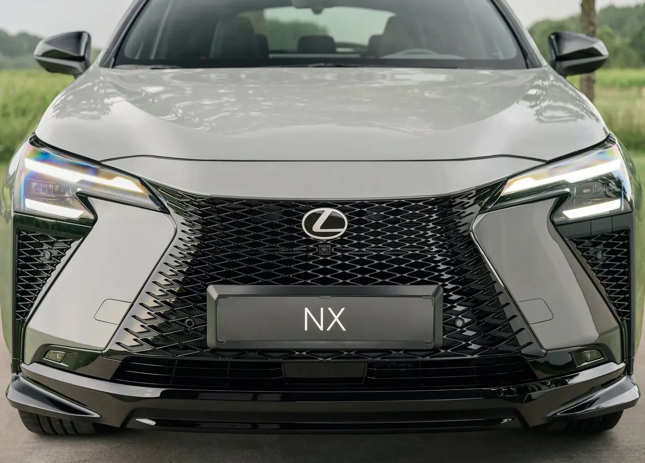 Lexus NX 2027: el enchufable que ya se usa como un eléctrico imagen 2