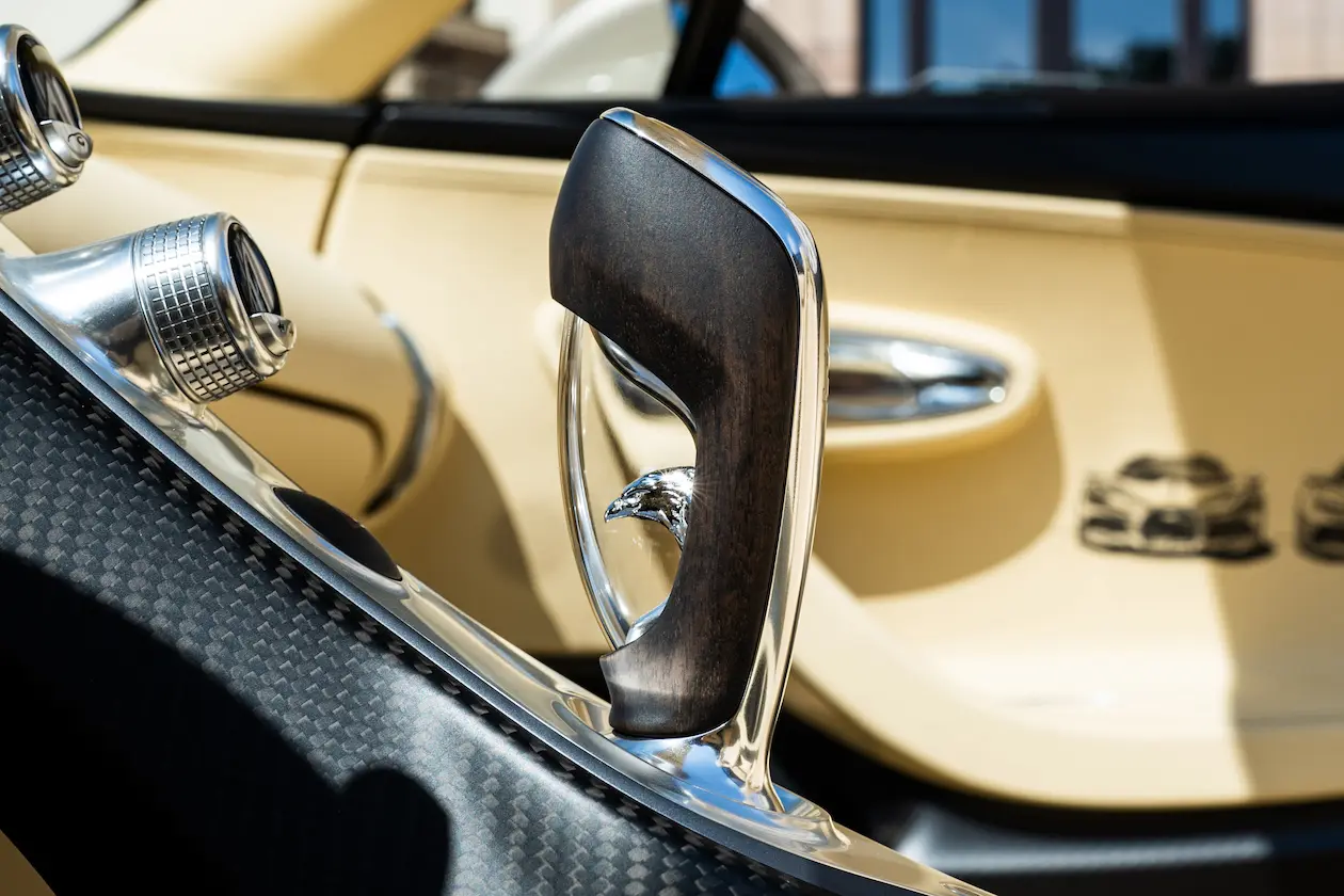 Bugatti W16 Mistral 2026: el último de su especie ya salió de fábrica imagen 4