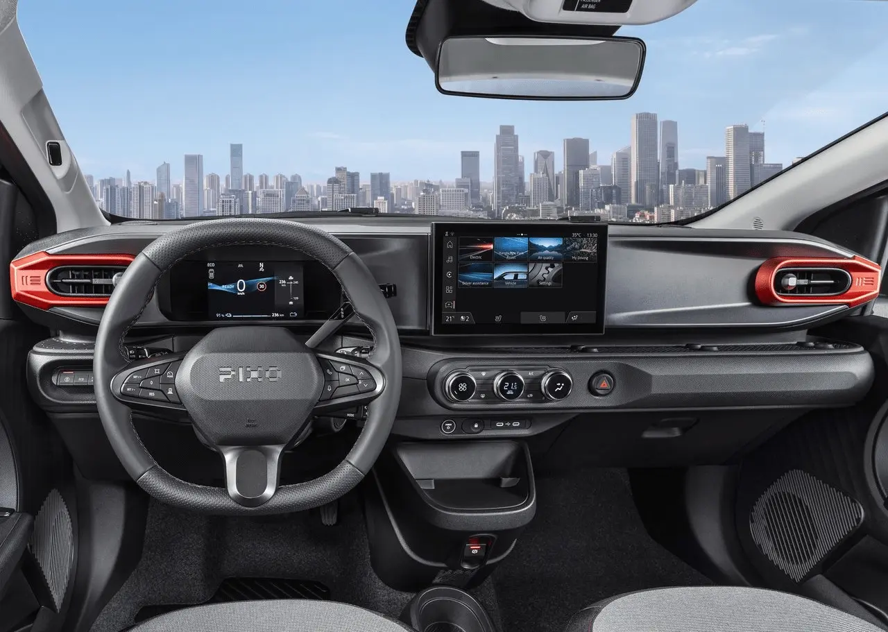 Nissan Pixo 2027: Nissan regresa al carro más pequeño, ahora eléctrico imagen 4
