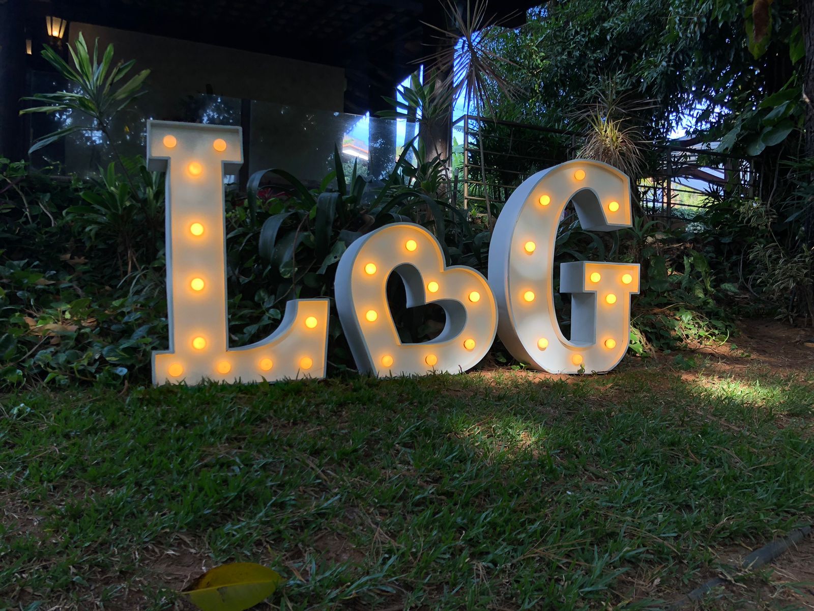 Letreiro iluminado 15