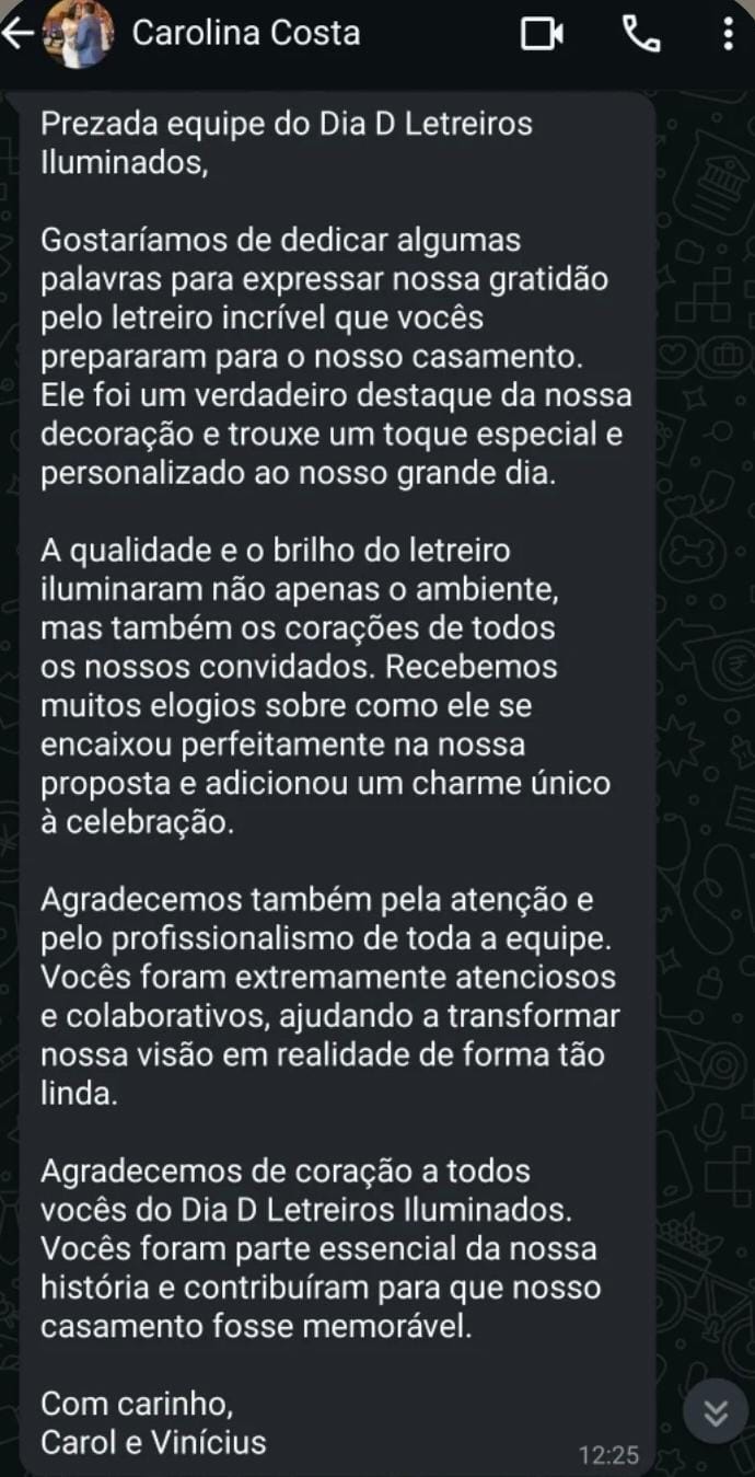 Detalhe de letreiro neon