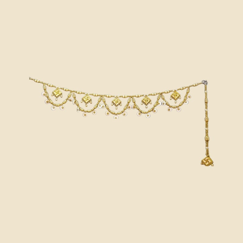 Decorative Door Bandhanwar (Item 00325) on a warm ivory background