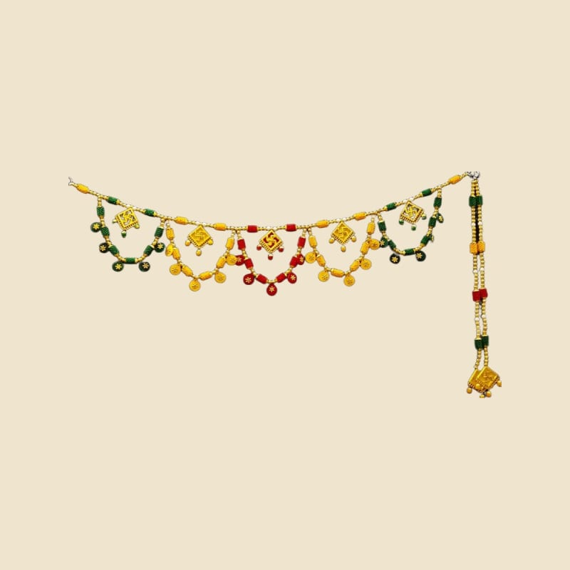 Decorative Door Bandhanwar (Design 47) on a warm ivory background