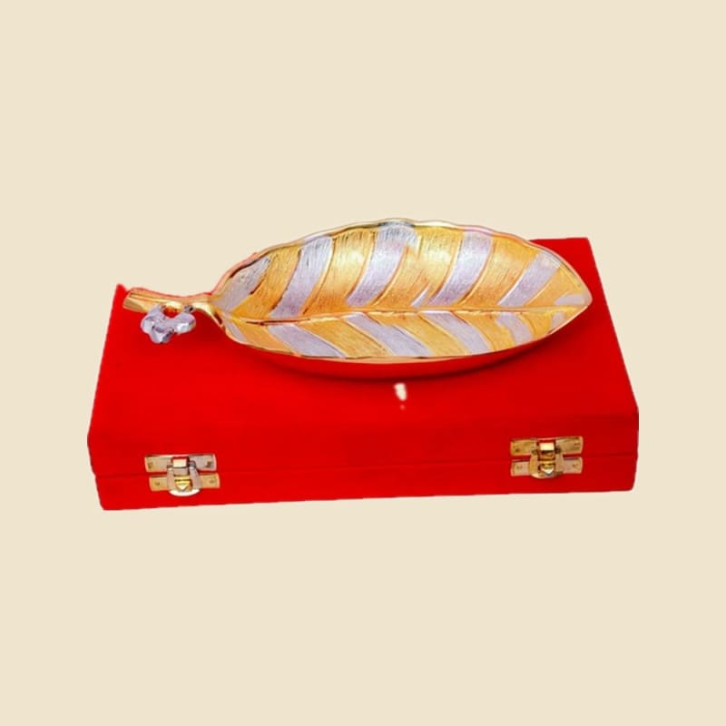Golden Leaf Pan Box on a warm ivory background