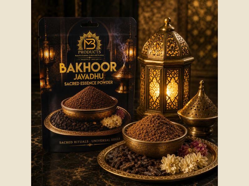 Bakhoor Javadhu Sacred Essence Powder pouch with a brass lantern