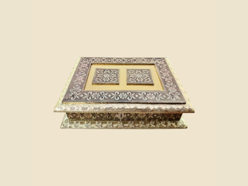 Silver Box with Twin Lid Panels on a warm ivory background