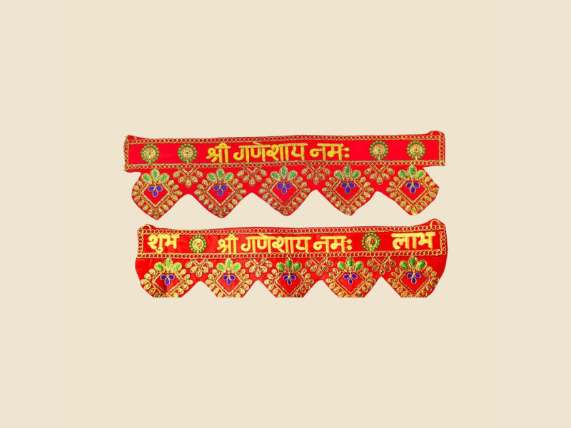 Embroidered Temple Toran, 18 Inch (CI 14356) on a warm ivory background