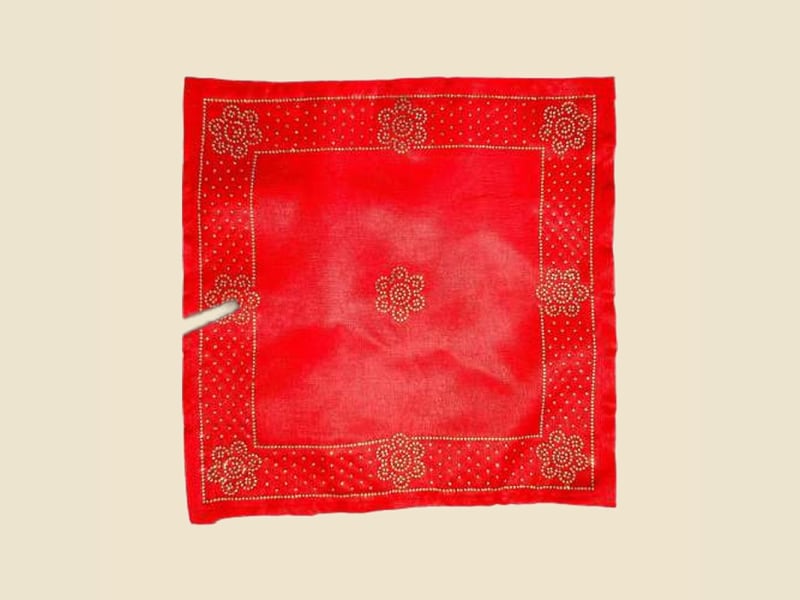 Diamond Design Puja Aasan, Mixed Colours (CI 6437) (Design 2) on a warm ivory background