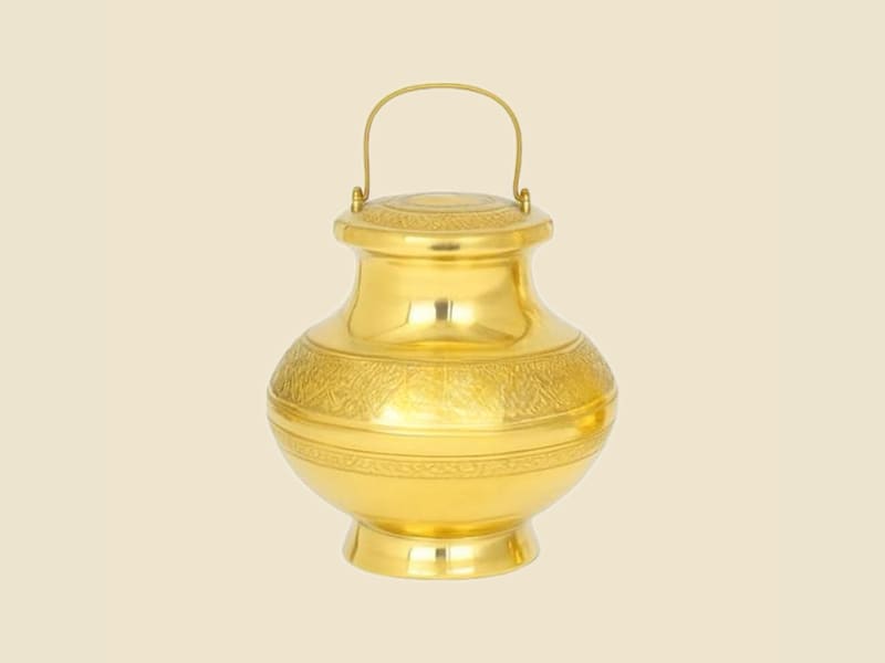 Etched Brass Gangajali, XL on a warm ivory background