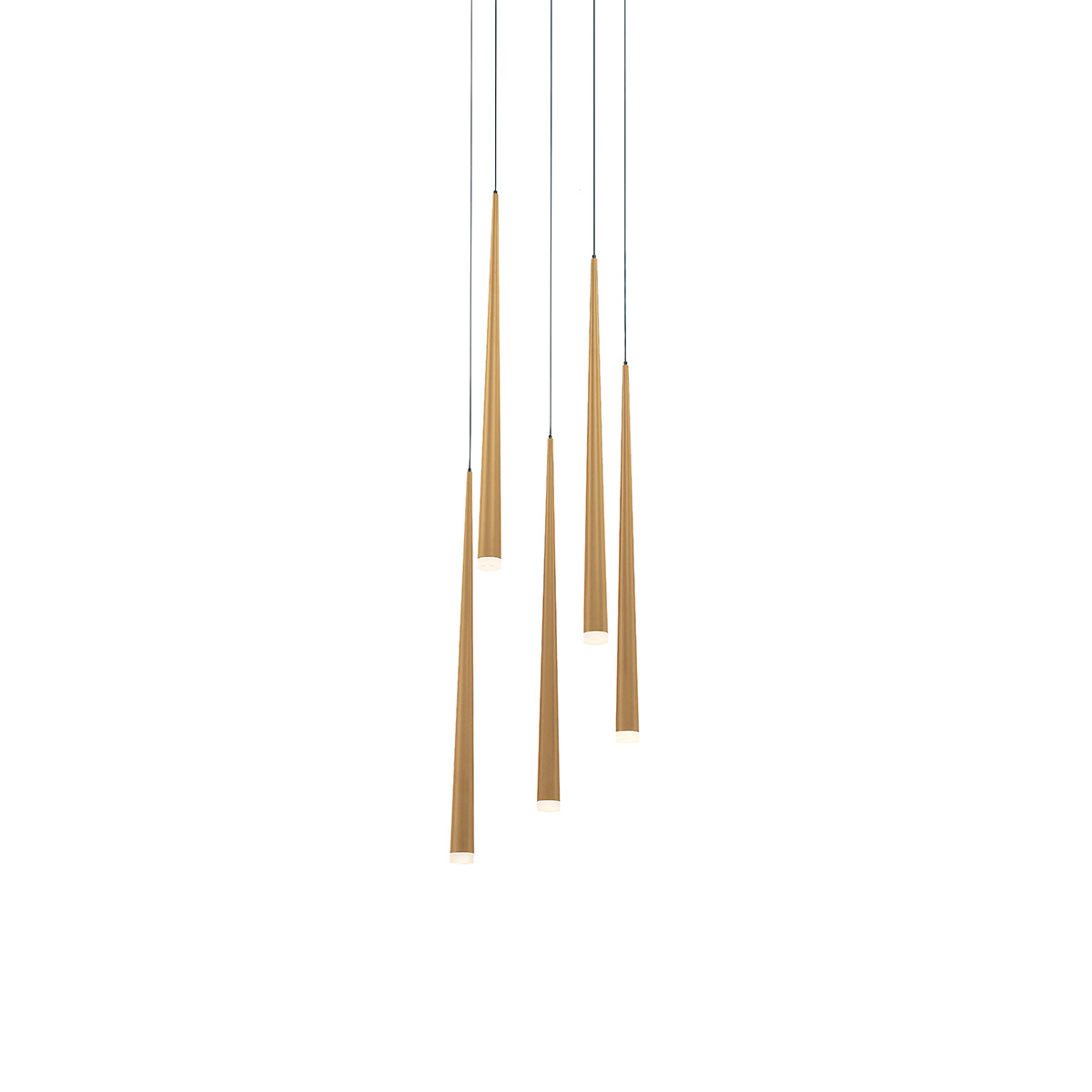A new aged brass finish updates the original Cascade design for a more refined take on minimalist glam. Each pendant illuminates bountifully while the etched caps punctuate each piece like a chic yet understated exclamation of luxury.
