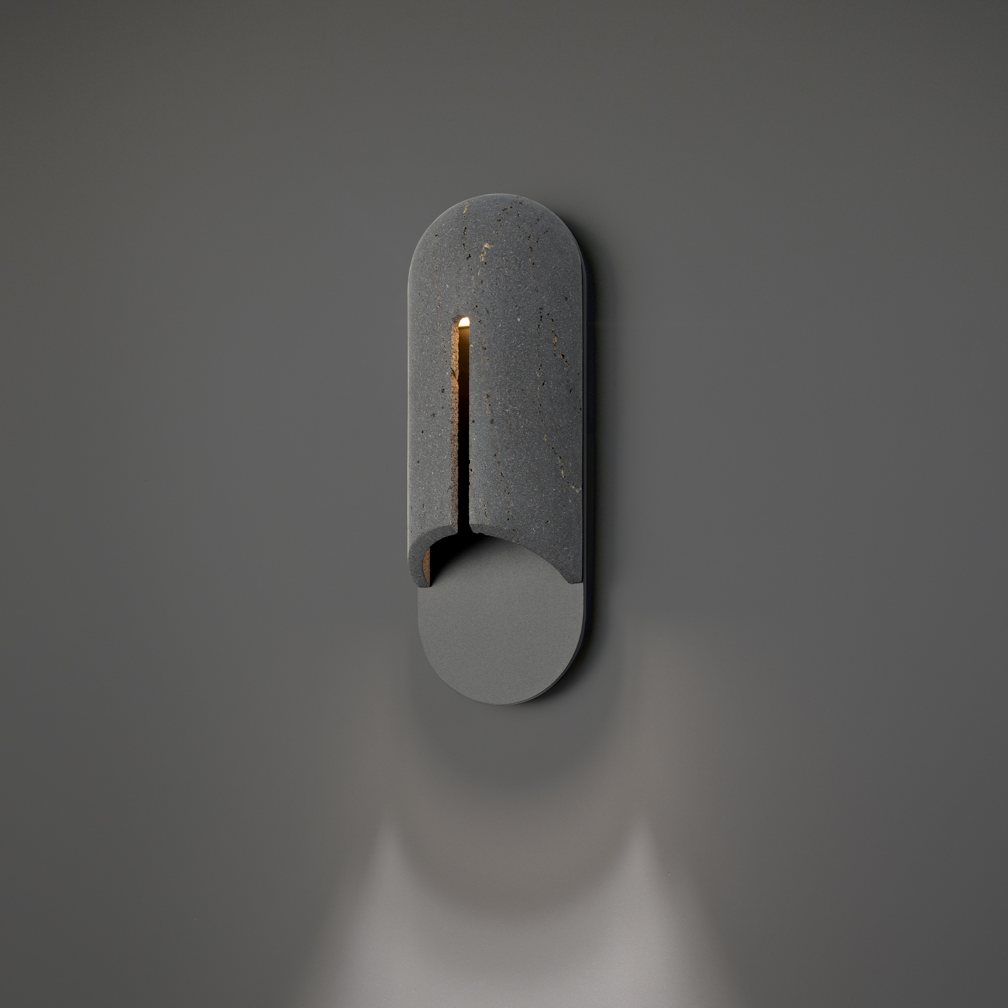 Clog Outdoor Wall Sconce Light