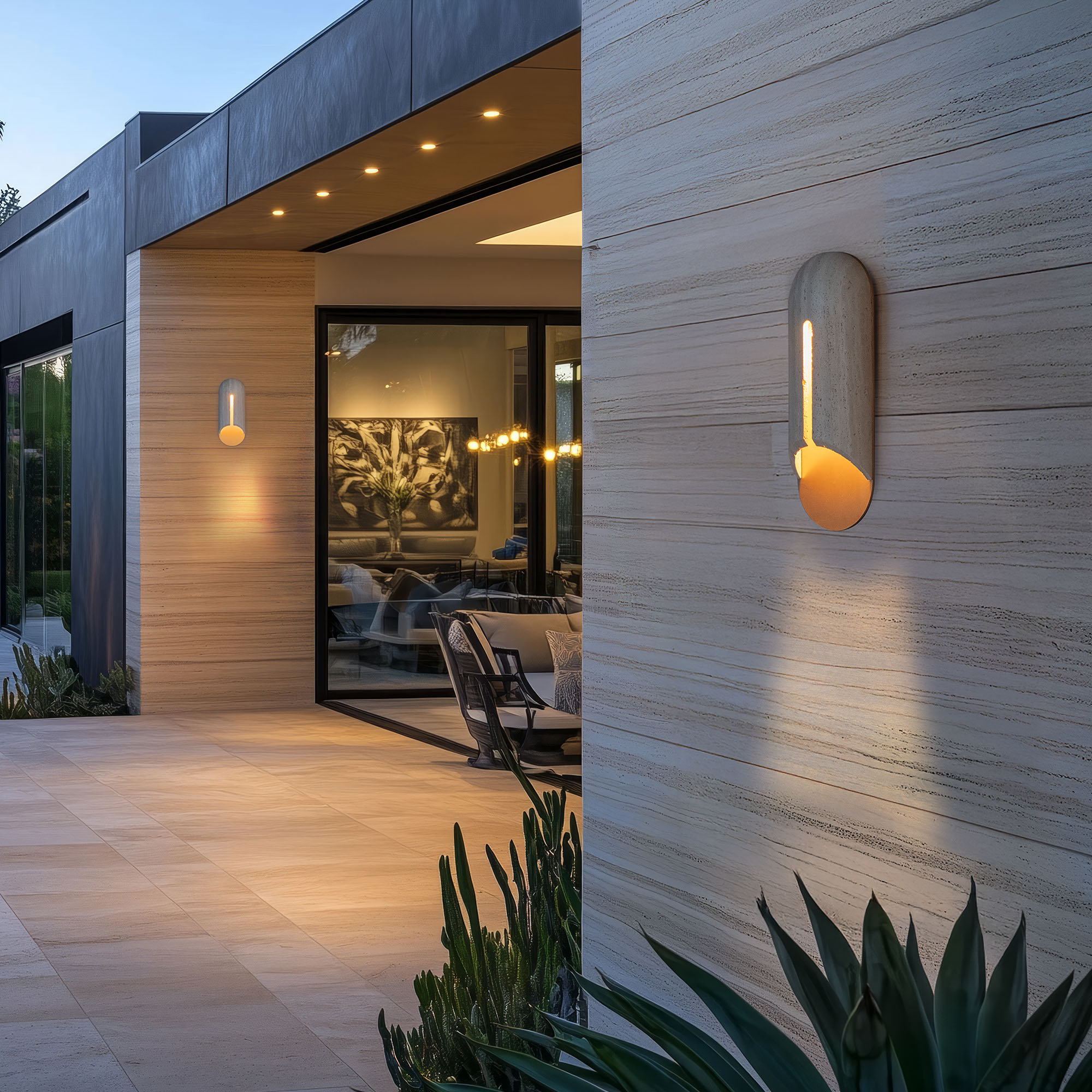 Clog Outdoor Wall Sconce Light